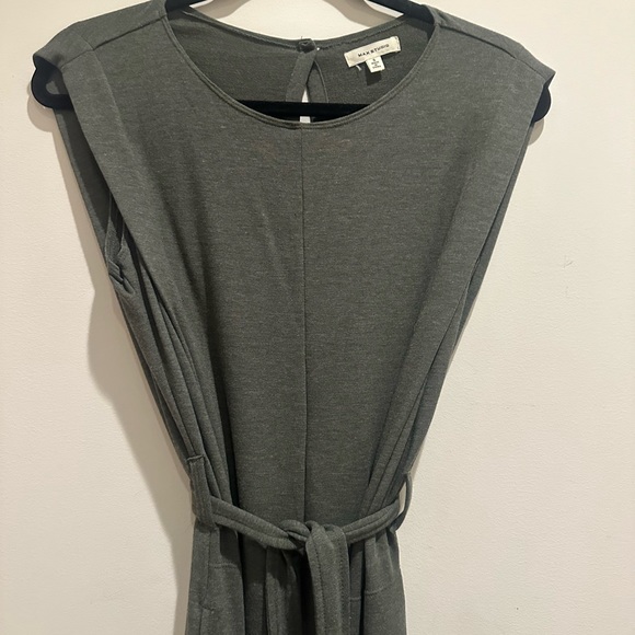 Dark green jumpsuit - Picture 5 of 9